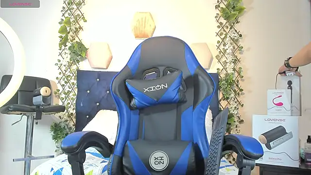 Snapshot of _taylor_black chatting on November 24, 2025, 10:09 pm taylor black online show from November 24, 2025, 10:09 pm