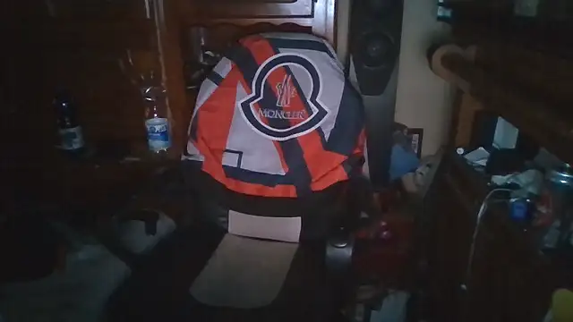 Snapshot of zipman92 chatting on January 8, 2026, 6:48 am zipman92 online show from January 8, 2026, 6:48 am