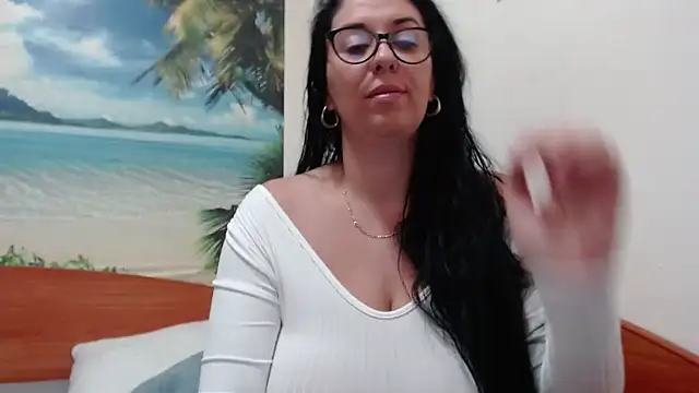 jollene online show from September 29, 2025, 1:49 pm