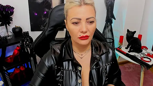 demisweet online show from February 9, 2025, 10:53 am