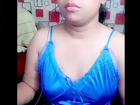 LushVamp online show from September 16, 2025, 11:55 am