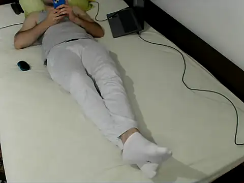 bul boy online show from April 19, 2026, 3:33 pm