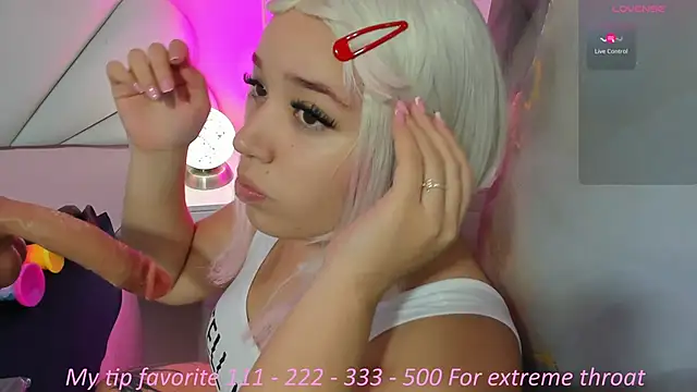 hinata dolly online show from October 1, 2025, 8:09 am