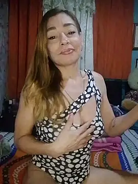 Samantha esposito online show from February 8, 2026, 10:13 pm