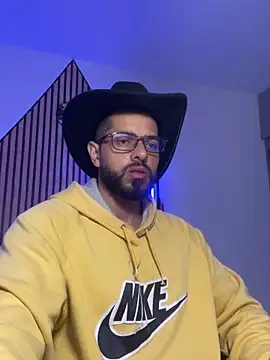 magnumchris online show from February 3, 2026, 10:48 pm