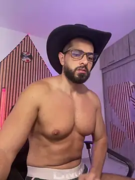 magnumchris online show from February 10, 2026, 4:33 pm