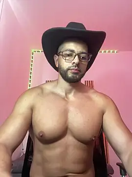 magnumchris online show from April 10, 2026, 2:44 pm