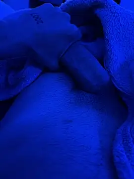 Snapshot of Antoni_313 chatting on December 2, 2025, 4:18 am Antoni 313 online show from December 2, 2025, 4:18 am