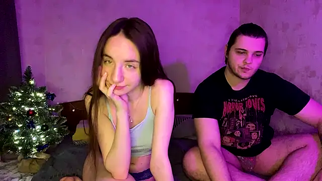 lailarays online show from December 14, 2025, 9:08 pm