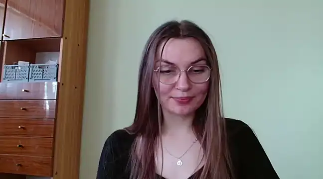 Snapshot of LooveELLYx chatting on January 31, 2025, 11:46 am LooveELLYx online show from January 31, 2025, 11:46 am