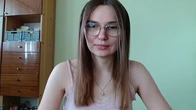 Snapshot of LooveELLYx chatting on September 26, 2025, 6:39 am LooveELLYx online show from September 26, 2025, 6:39 am