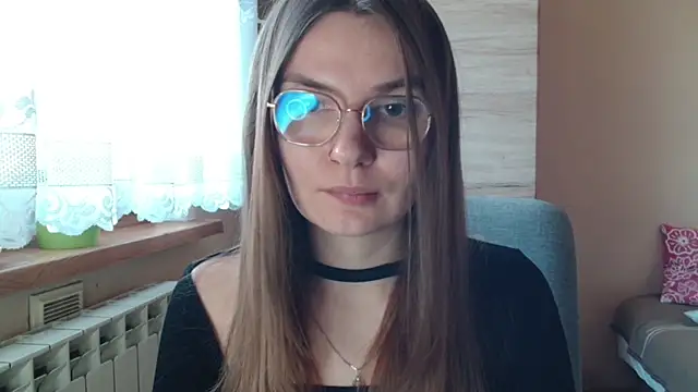 Snapshot of LooveELLYx chatting on December 19, 2025, 7:37 am LooveELLYx online show from December 19, 2025, 7:37 am