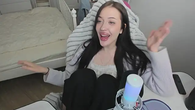 Snapshot of saadnesstyan chatting on March 9, 2026, 1:48 pm saadnesstyan online show from March 9, 2026, 1:48 pm