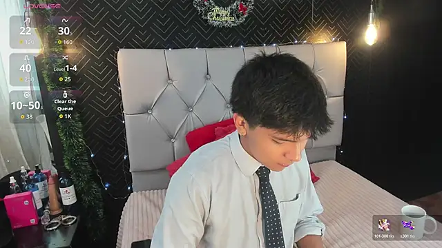 Snapshot of Thiago_Kozak chatting on November 24, 2025, 1:11 pm Thiago Kozak online show from November 24, 2025, 1:11 pm