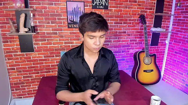 Thiago Kozak online show from June 9, 2026, 1:34 pm