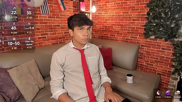 Snapshot of Thiago_Kozak chatting on July 9, 2026, 12:42 pm Thiago Kozak online show from July 9, 2026, 12:42 pm