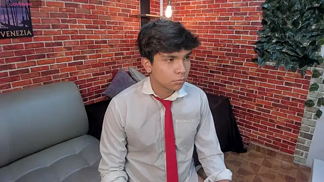 Snapshot of Thiago_Kozak chatting on July 16, 2026, 12:55 pm Thiago Kozak online show from July 16, 2026, 12:55 pm