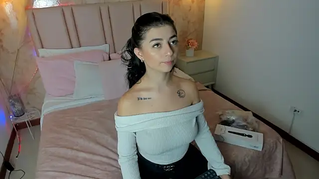 anntonella watson online show from October 21, 2025, 11:11 am