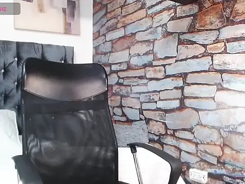 king falconer online show from November 22, 2025, 9:36 pm