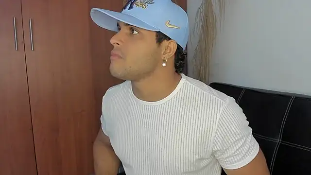 Evansdark1 online show from September 28, 2025, 9:53 pm