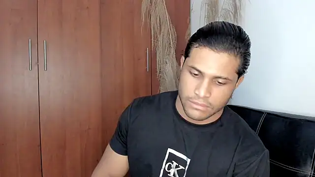 Evansdark1 online show from November 27, 2025, 10:23 pm