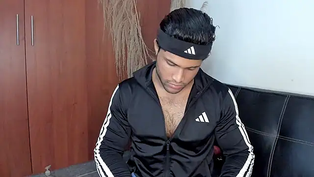 Evansdark1 online show from November 28, 2025, 11:51 pm