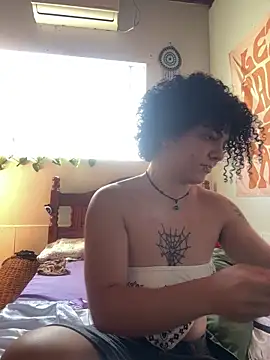 CamillyBlum online show from March 12, 2026, 6:25 pm