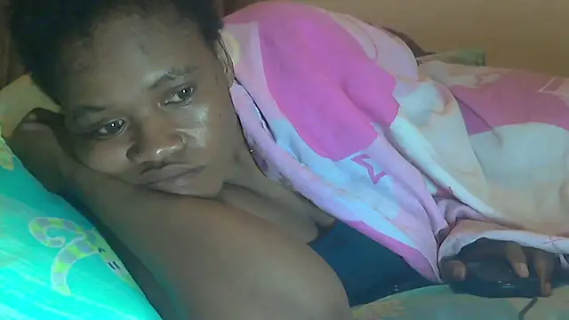 Snapshot of sexythae32 chatting on January 10, 2026, 10:25 pm sexythae32 online show from January 10, 2026, 10:25 pm