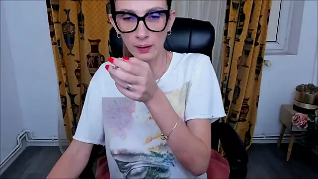 NaughtyWifey1 online show from October 31, 2025, 4:46 am