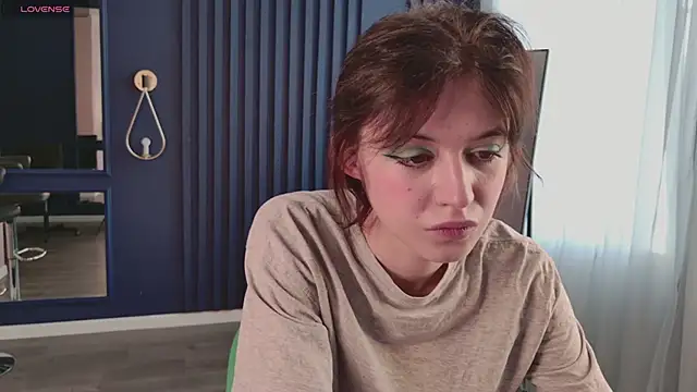 chloe dreammm online show from February 21, 2026, 12:17 pm