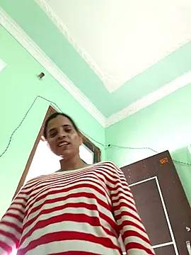 JHILMIL online show from November 16, 2025, 4:51 am