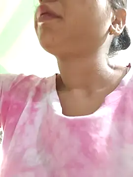 JHILMIL online show from November 19, 2025, 4:34 am