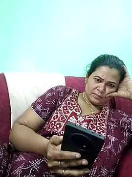 Snapshot of tamilaruvi chatting on May 4, 2026, 6:09 am tamilaruvi online show from May 4, 2026, 6:09 am