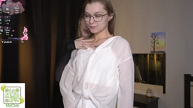 Snapshot of MaeEversley chatting on October 22, 2025, 5:41 am MaeEversley online show from October 22, 2025, 5:41 am