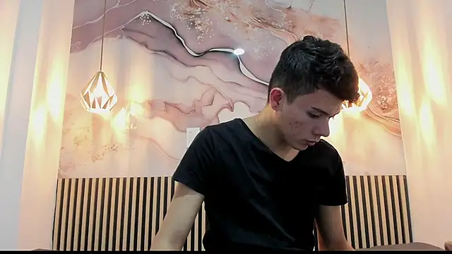 AndyFame1 online show from September 17, 2025, 4:36 am