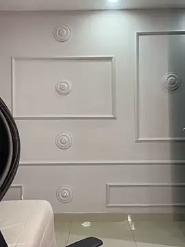 CharlesBrown  online show from September 16, 2025, 12:39 pm