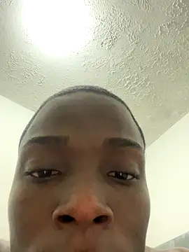 CharlesBrown  online show from October 26, 2025, 4:40 am