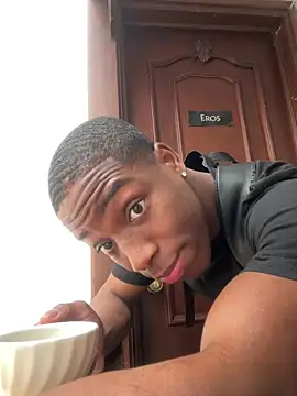 CharlesBrown  online show from February 6, 2026, 1:14 pm