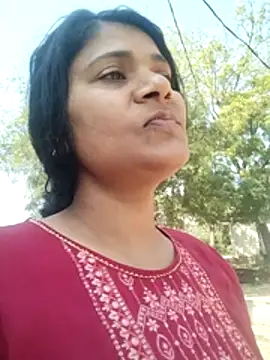 Snapshot of couple_71 chatting on February 14, 2026, 5:04 am couple 71 online show from February 14, 2026, 5:04 am