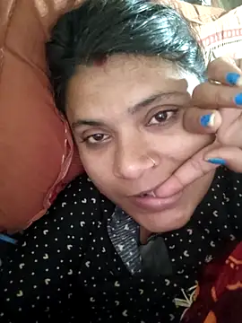 Snapshot of couple_71 chatting on February 16, 2026, 7:10 pm couple 71 online show from February 16, 2026, 7:10 pm