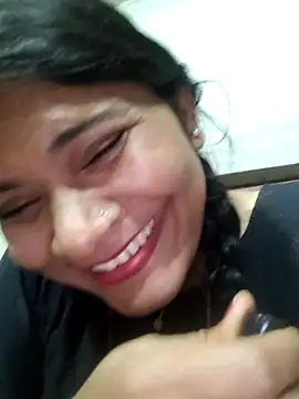 Snapshot of couple_71 chatting on March 22, 2026, 4:10 pm couple 71 online show from March 22, 2026, 4:10 pm