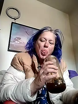 anonymity awaitsxh online show from November 11, 2025, 5:57 pm