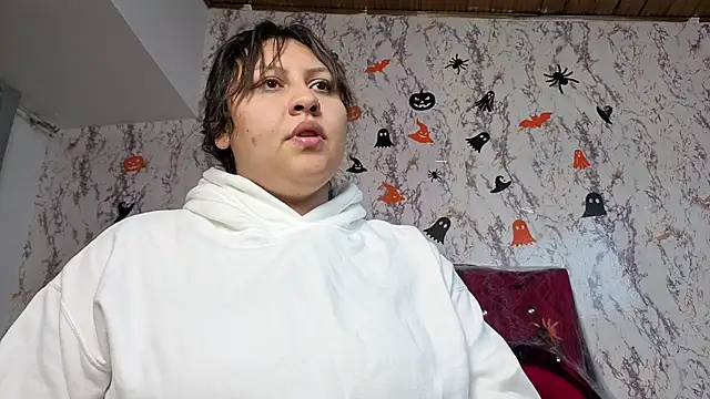 Larissa Antonella online show from October 25, 2025, 3:47 am