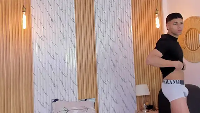 thomas walker0 online show from September 19, 2025, 11:44 am