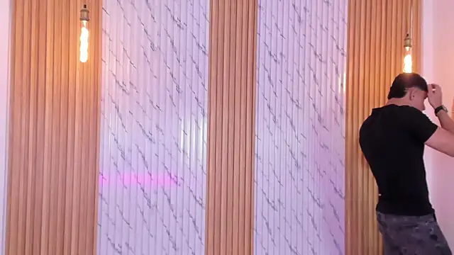 thomas walker0 online show from October 14, 2025, 12:28 pm