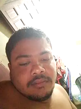 CatchingBouquet online show from October 5, 2025, 3:54 pm