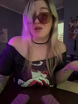 Granlady7 online show from February 8, 2026, 4:54 pm