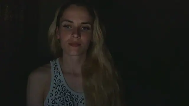 Snapshot of JayeTyler chatting on May 4, 2026, 7:43 pm JayeTyler online show from May 4, 2026, 7:43 pm