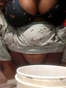 Snapshot of Dassing_strip_couple chatting on June 9, 2026, 7:03 pm Dassing strip couple online show from June 9, 2026, 7:03 pm