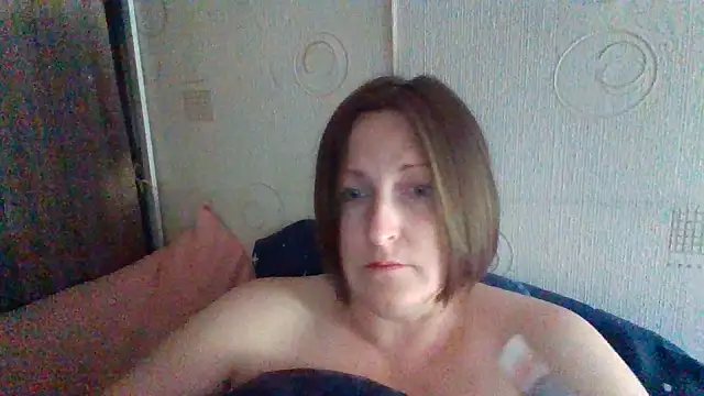 AllaSowinskaya online show from June 3, 2026, 2:33 pm